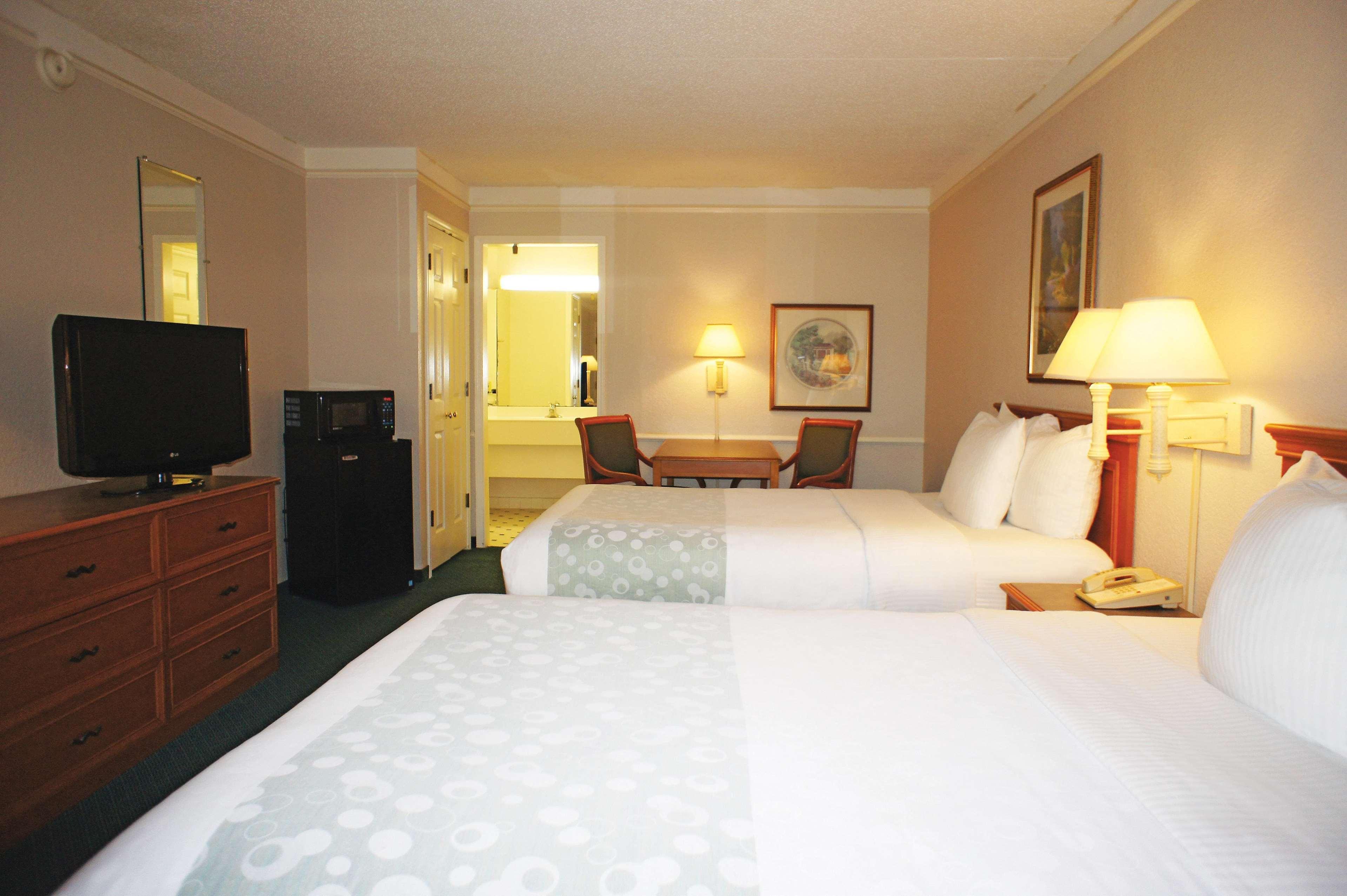 La Quinta Inn By Wyndham Tampa Bay Pinellas Park Clearwater Ngoại thất bức ảnh